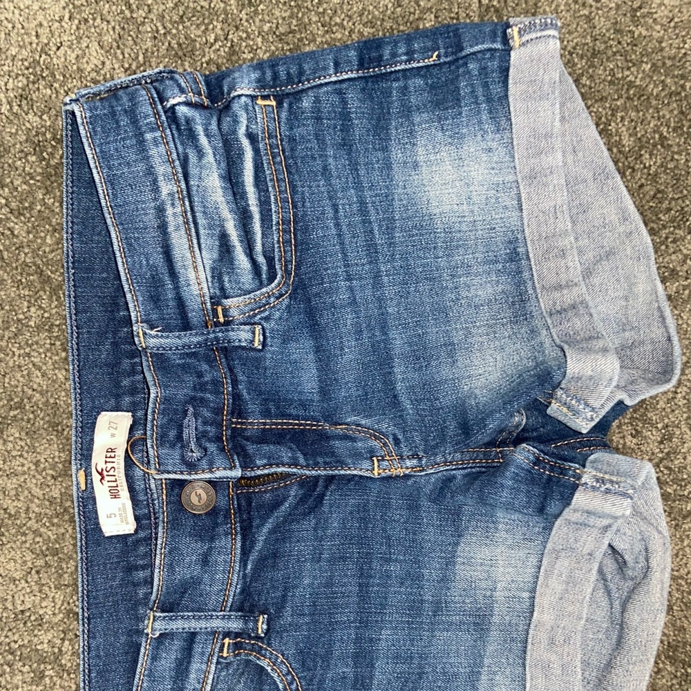 Hollister Jean Shorts size 27
